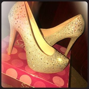 Silverdew Diamond Heels